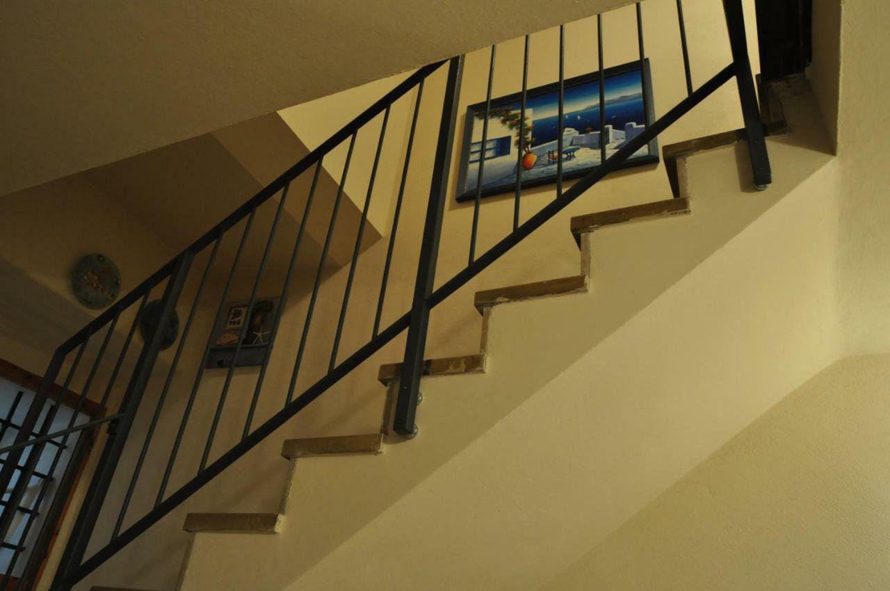 Le Finestre Sul Borgo Rooms Peschiera del Garda Buitenkant foto